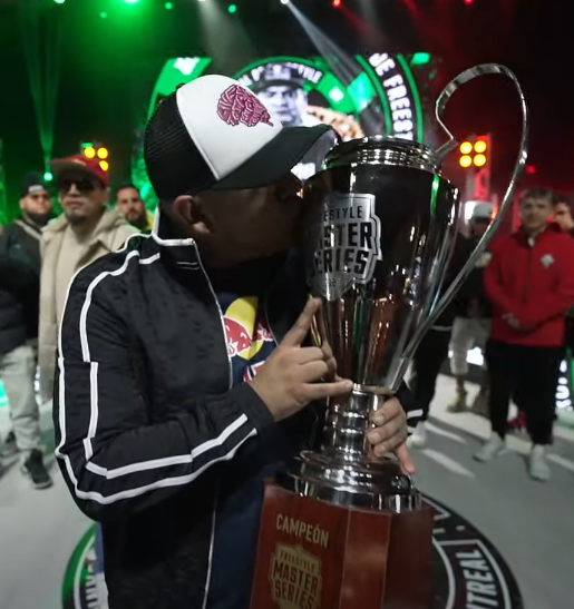 Azcino Bicampeon